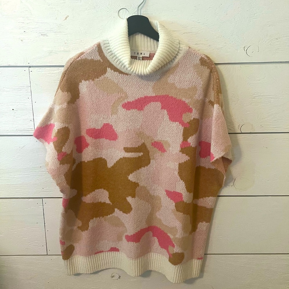 Pink camo THML sleeveless sweater, S/XS